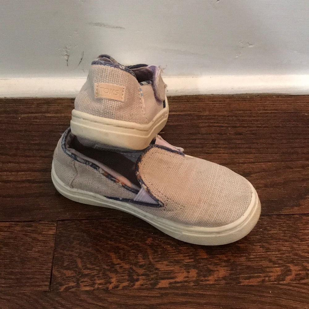 Toddler Girls Toms  Lavender Heritage Canvas